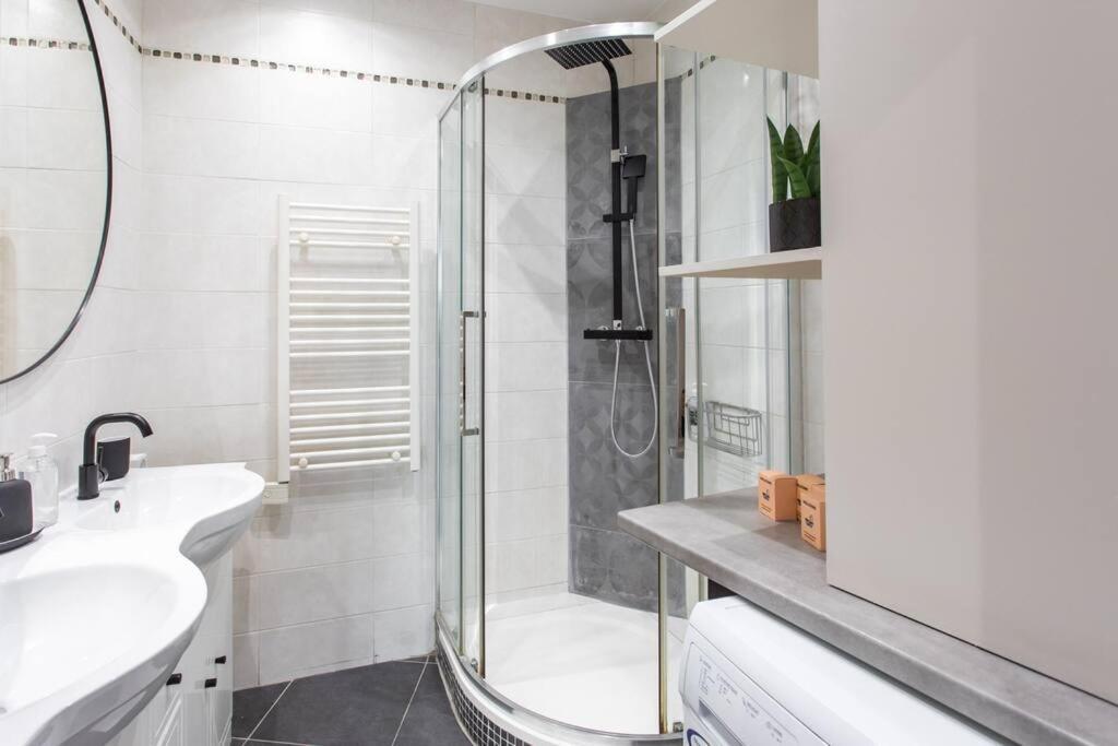 L7 Suite 5Mins Walk Old Town 3 Rooms Ac Wifi Nizza Kültér fotó